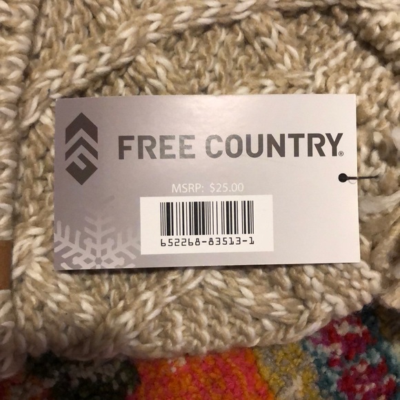 Free country knit hat - Picture 2 of 3